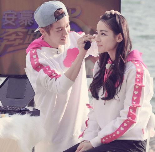 鹿晗迪丽热巴最新爆料,揭秘背后精彩故事  第2张